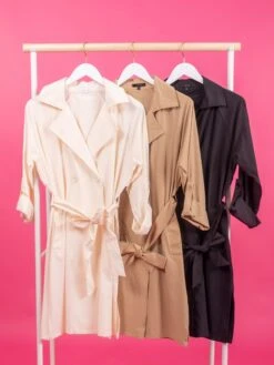 Quarter Sleeve Collard Trench Coat W/ Waist Belt | S-L